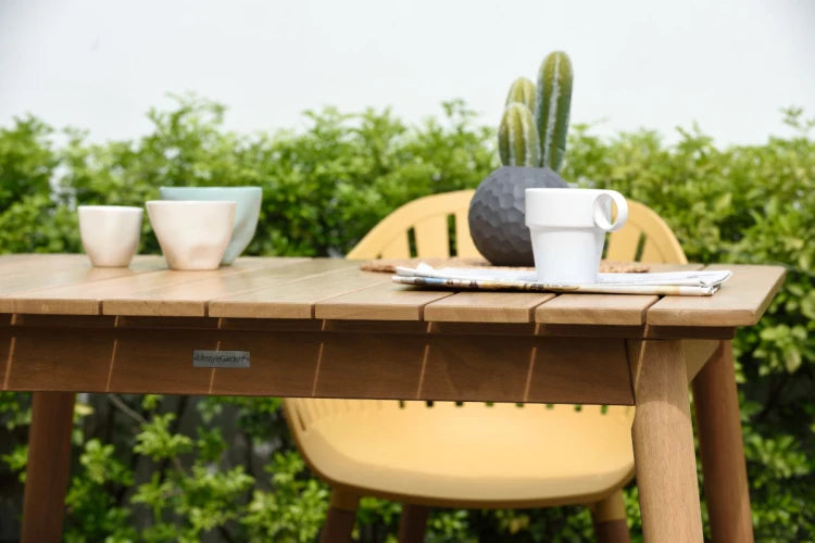 Nassau square table 97x97cm