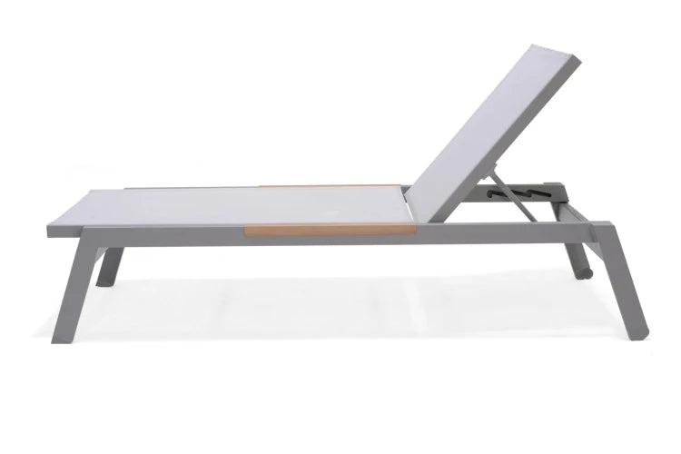 Panama Light sun lounger