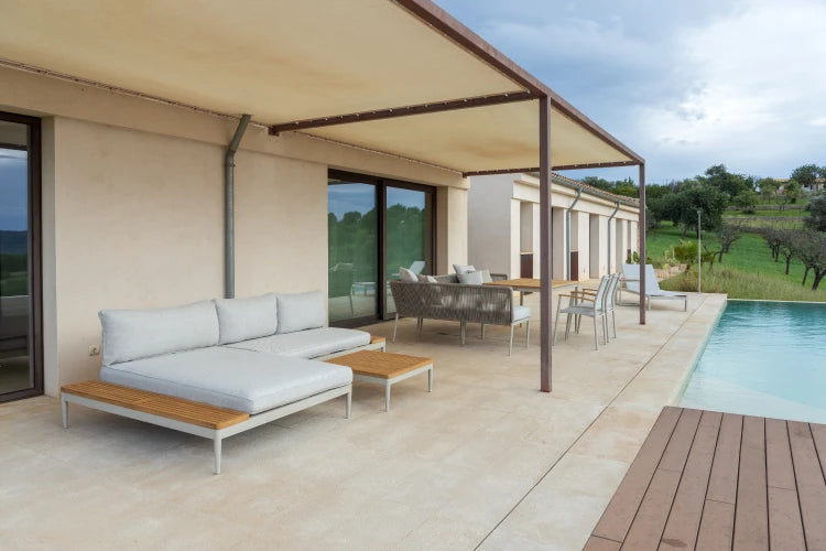 Topaz Light XL Daybed