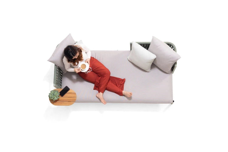 Mica Daybed